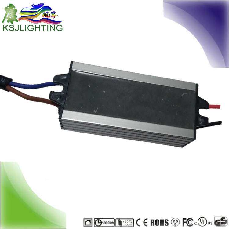 质保3年 6并10串60W1800MA 12v升压电源 太阳能街道小路灯驱动