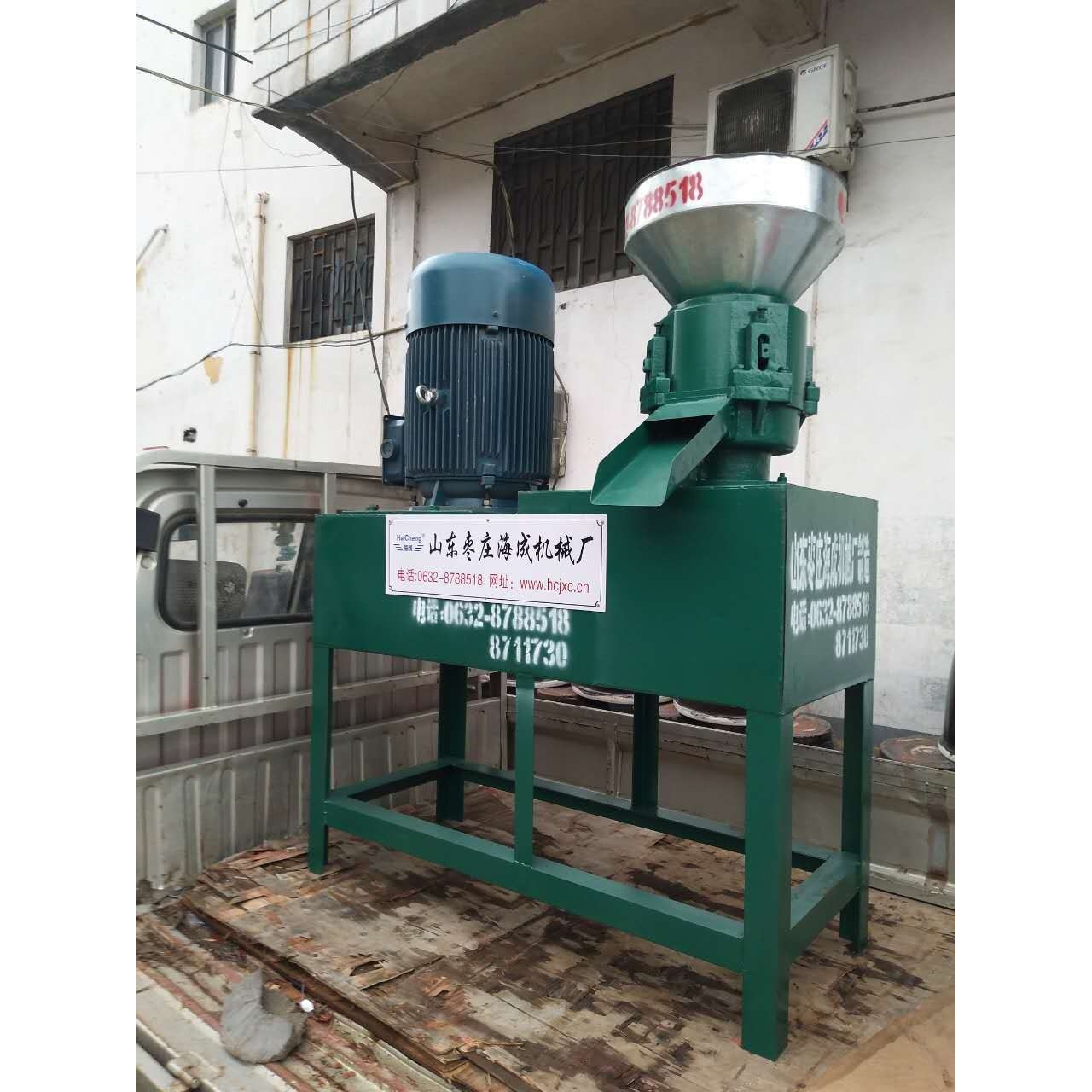 家用兔子饲料制粒机 牛羊养殖场平模颗粒机 鸡鸭鱼饲料颗粒机,机械设备,粉碎机,淘宝优惠券,粉丝福利购,淘宝优惠卷