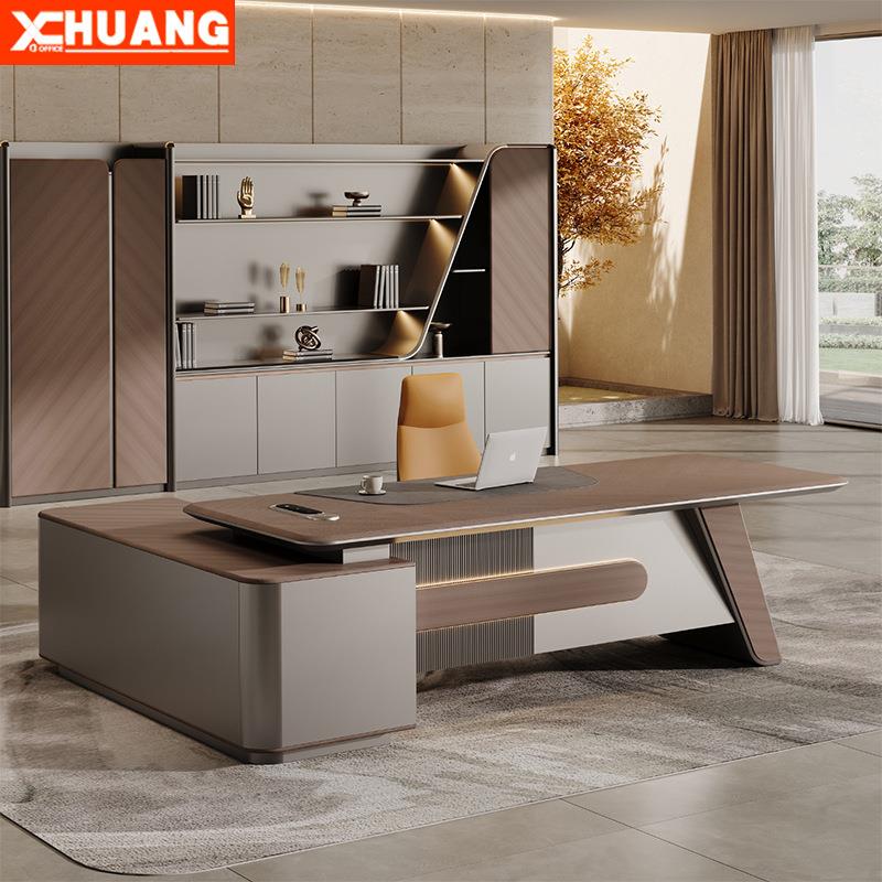 老板办公桌现代简约设计师主管总监经理大班台高端办公室桌椅组合