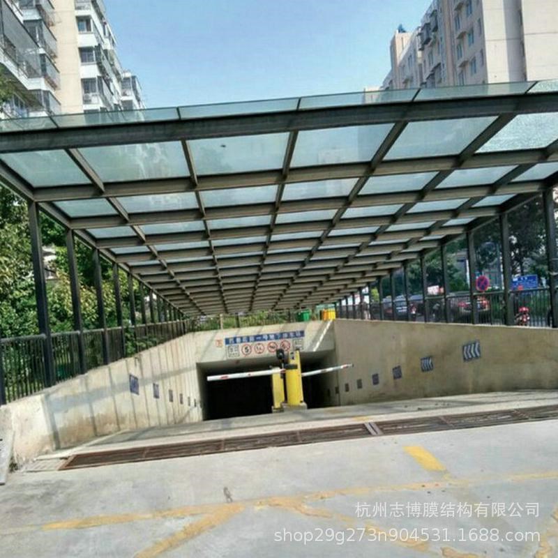 Q235低合金结构钢玻璃遮雨棚商场停车库地铁小区膜Y结构透明雨棚