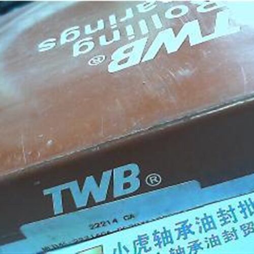 22214CA 3514 70*125*31 TWB调心滚子轴承内径70外径125高31毫米