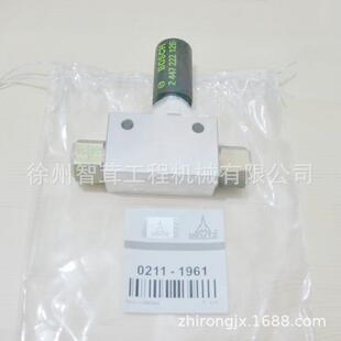 ABG摊铺机道依茨发动机BFM1013手油泵 2111961压路机柴油泵 配件