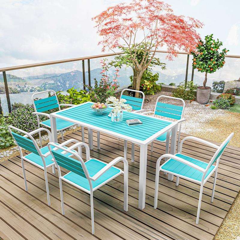 白色阳台户外桌椅花园民宿休闲区露台防水防晒庭院塑木桌椅组合