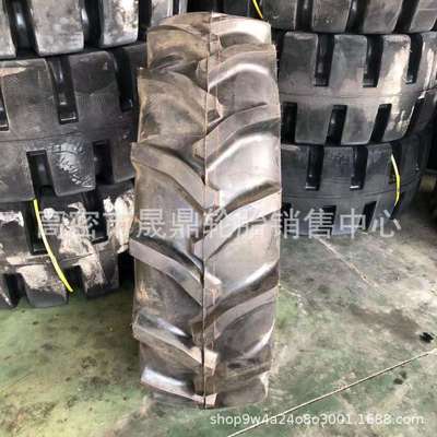 14.9-30-28-26-32 16.9-30 18.4 20.8-34 38水田人字高花轮胎