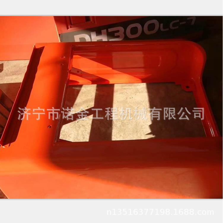 厂家供应DX150工具箱斗山挖掘机工具箱 边门挖机配件