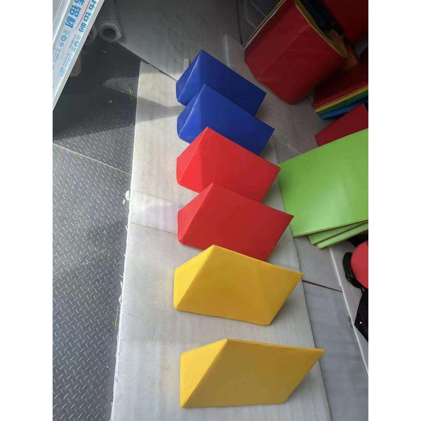 体适能体育运动软体梯形垫 儿童感统训练器材幼儿软体梯形垫
