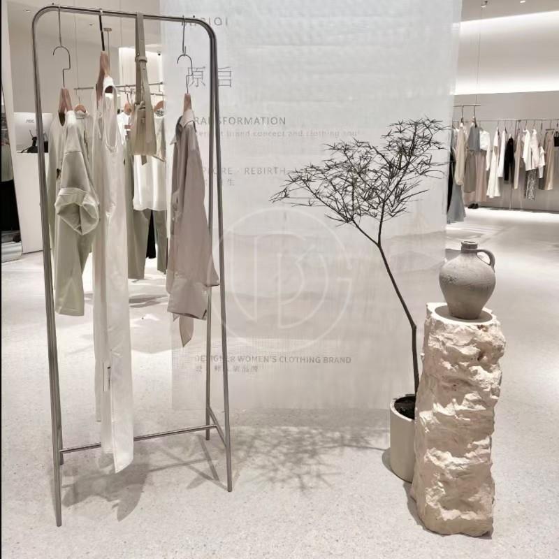 北欧简约服装店天然圆柱洞石大理石设计师创意边几客厅沙发角茶几