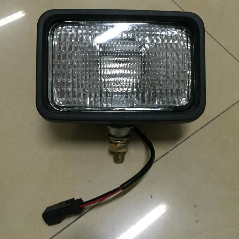 供应挖机配件 PC200-8挖掘机工作灯 21T-06-32810