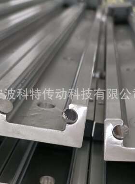 双轴心直线导轨SGR10 SGB10E滑块内置滚轮 锁紧高速 15 20 25 35