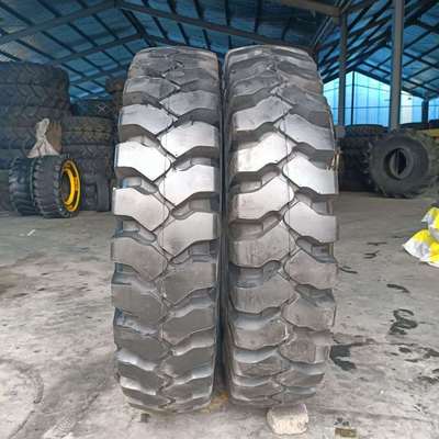 银宝矿用宽体自卸车轮胎14.00 13.00-25 装载机铲车轮胎 12.00-24