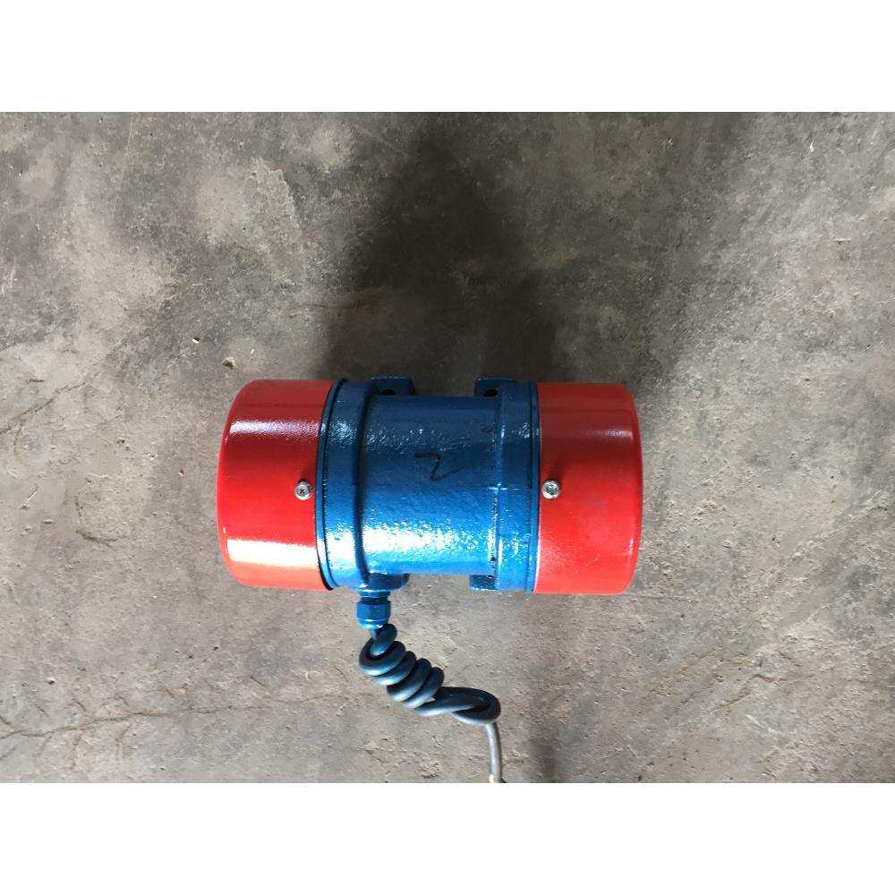 XVM-A 0.7-2振动电机 380V 0.08KW XVM卧式三相异步震动电机
