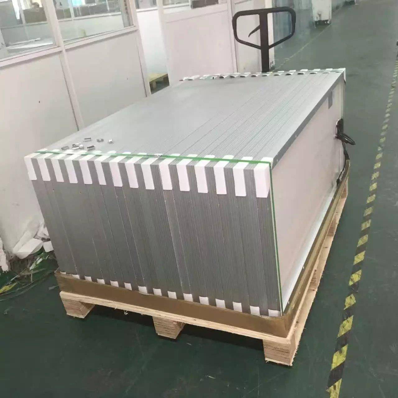 供应300瓦单晶硅太阳能板