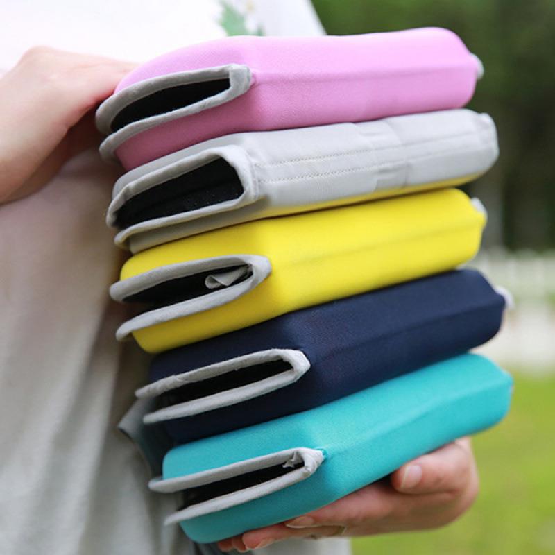 便携可折叠小坐垫户外公交车凉垫防潮垫屁垫公园冰垫凝胶隔凉