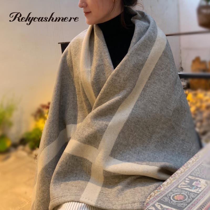 轻奢家居毯四季灰白色边框纯色羊毛毯保暖加厚羊绒盖毯沙发毯