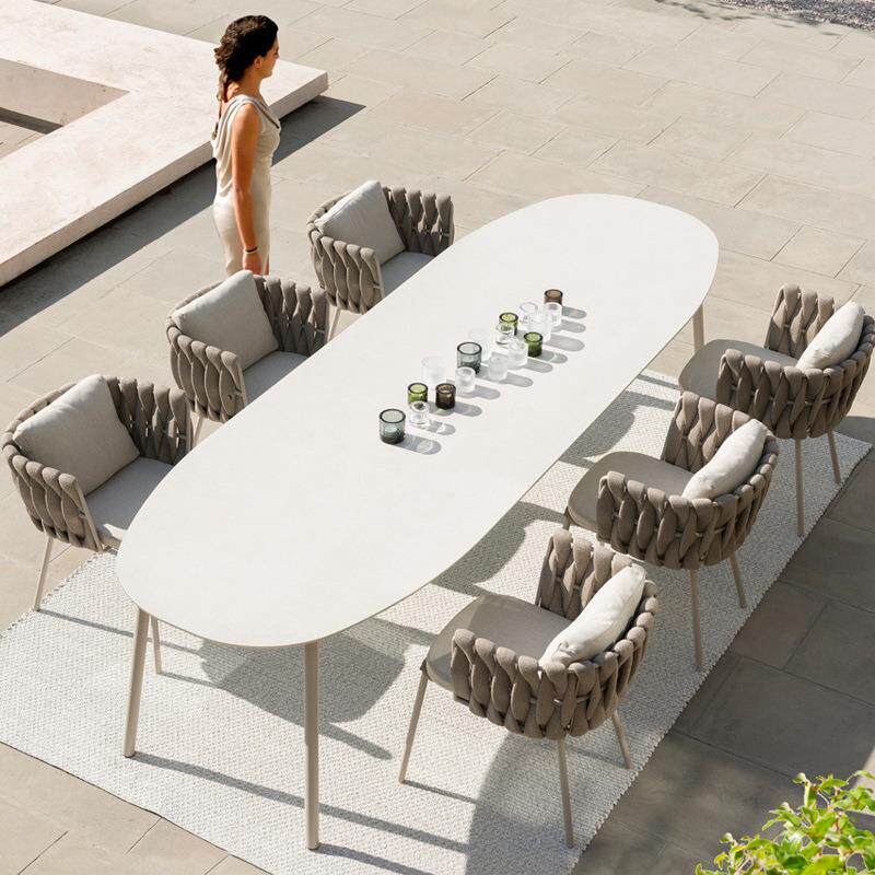 户外休闲家具庭院花园别墅藤椅室外餐厅轮船桌椅岩板防水防晒餐桌
