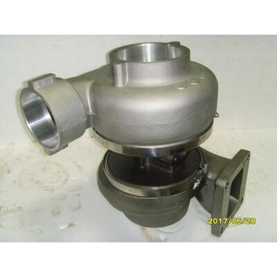 KTR130 6502-12-2003 6502-12-9005 6D155 涡轮增压器