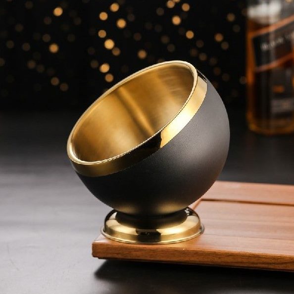 果家用轻奢缸头酒吧不锈钢垃圾桶茶几风桌上皮台面卧室床桌面KTV