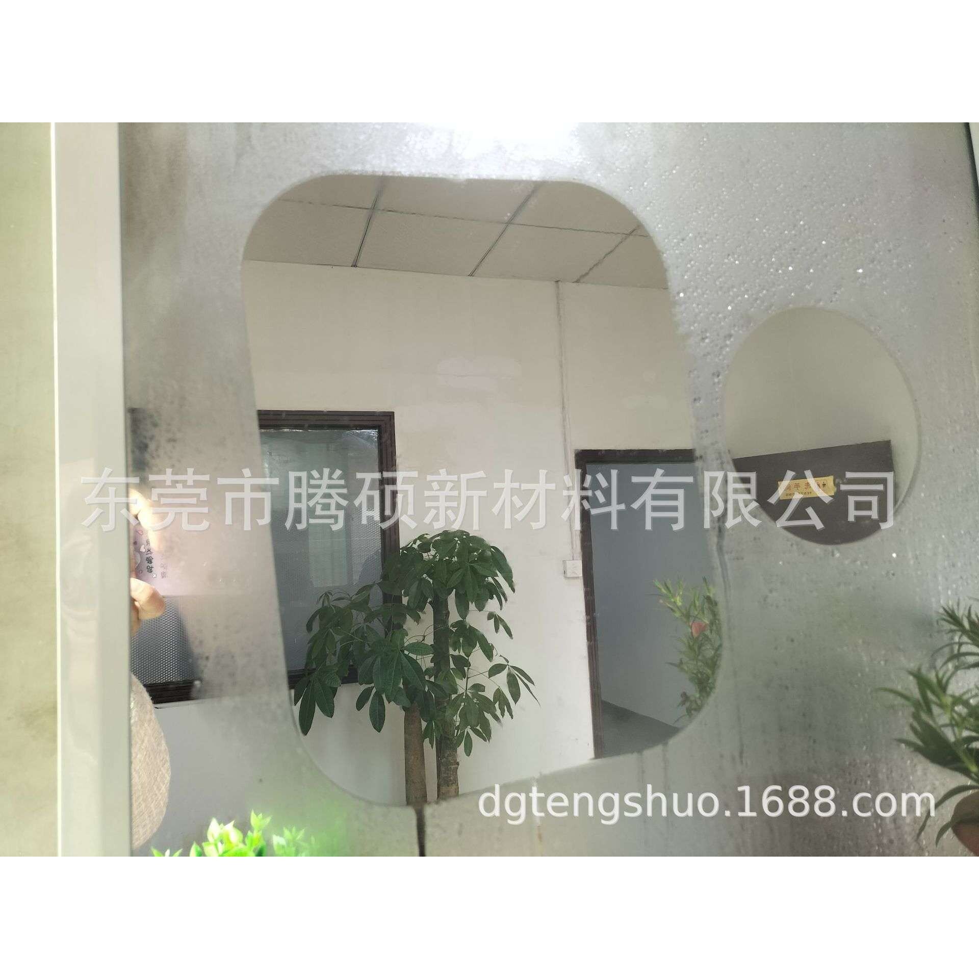 防雾膜材料卫生间浴室汽车玻璃防雾贴膜冰柜冰箱防水蒸汽膜卷材