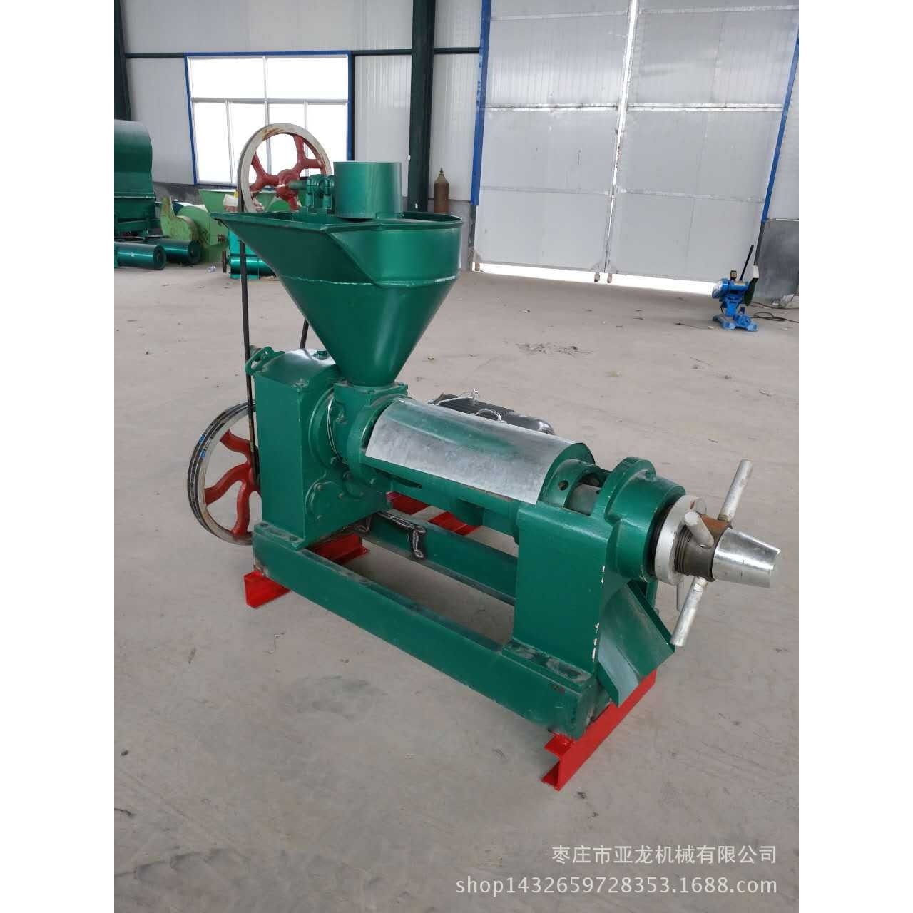 厂价直销油菜籽轧油机 芝麻花生榨油机工作原理 棉籽榨油机