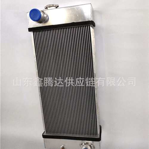 E307 E307D电喷挖掘机散热器 汽车中冷器 铝制水箱 307-7640