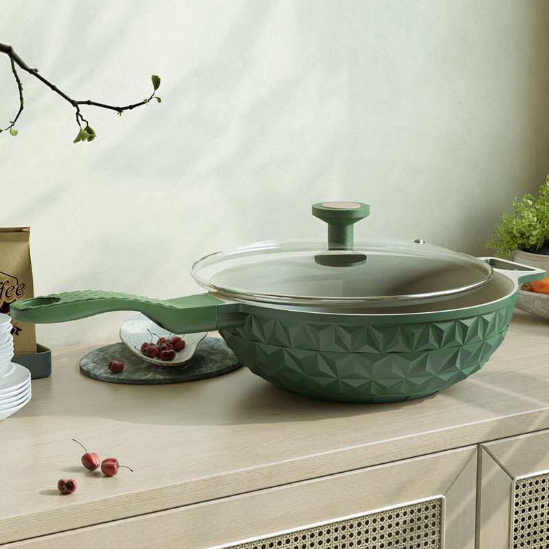 北欧风格不粘锅炒锅钛金家用炒菜锅有钛合金电磁炉平底锅煎锅通用,玩具/童车/益智/积木/模型,遥控车升级件/零配件,淘宝优惠券,粉丝福利购,淘宝优惠卷