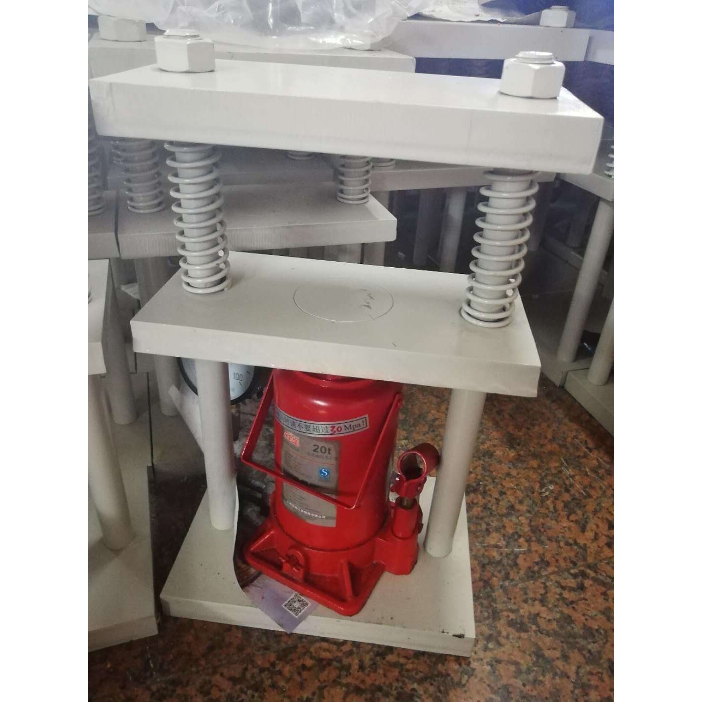 手动液压制样机四柱双柱千斤顶实验室小型打饼机模具手动压片机