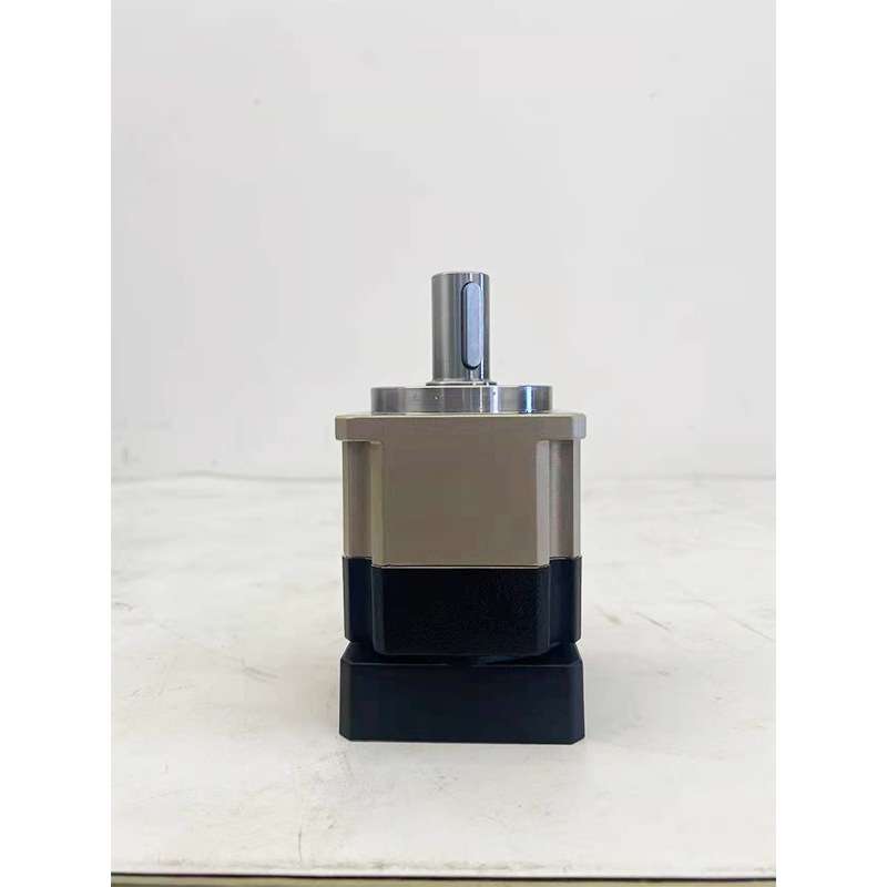 高精密行星齿轮减速机57/86/110步进60/80/110伺服电机减速器P2
