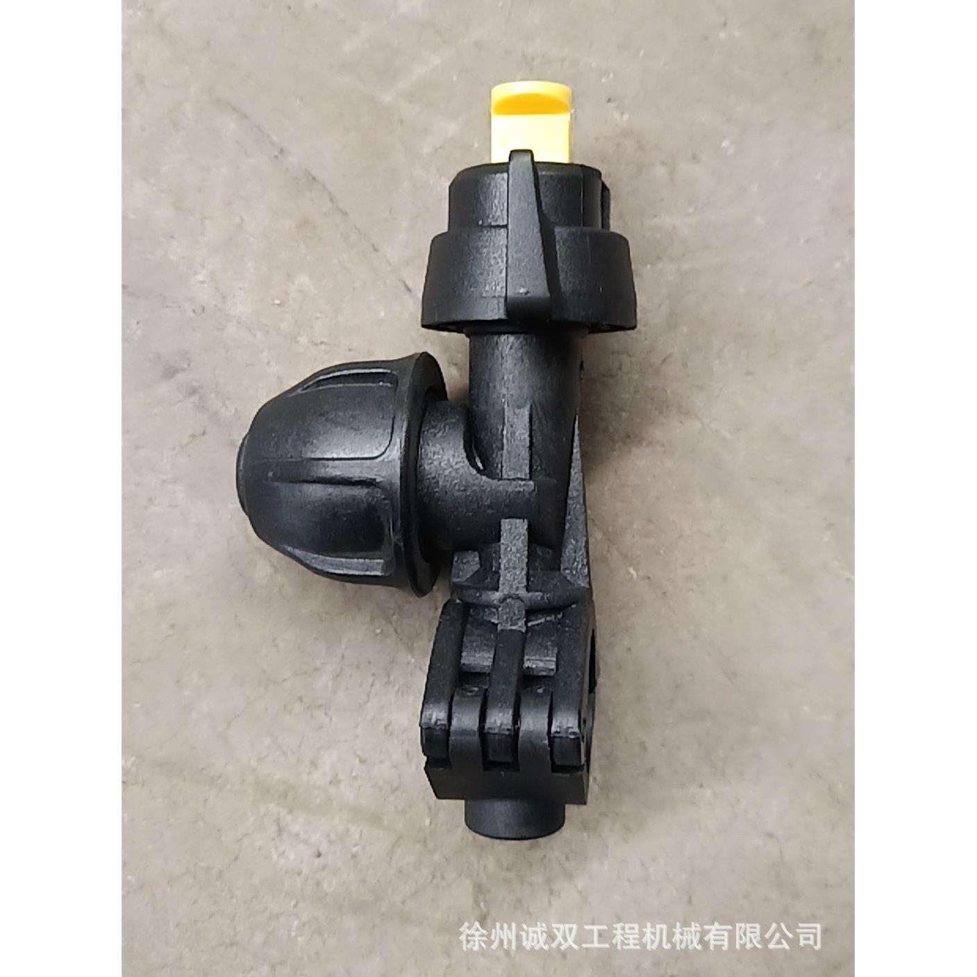双钢轮压路机HD110 HD120 HD130 HD138喷水头
