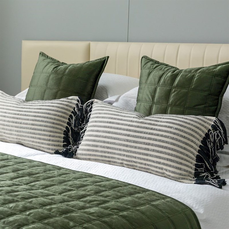格子绗绿色套件光丝旗酒店床品现代轻奢床靠枕搭毯抱枕Z绒样板间
