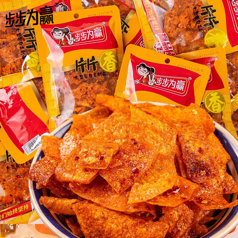 步步为赢片片香辣片辣条变态辣儿时的味道解馋零食休闲食品批发