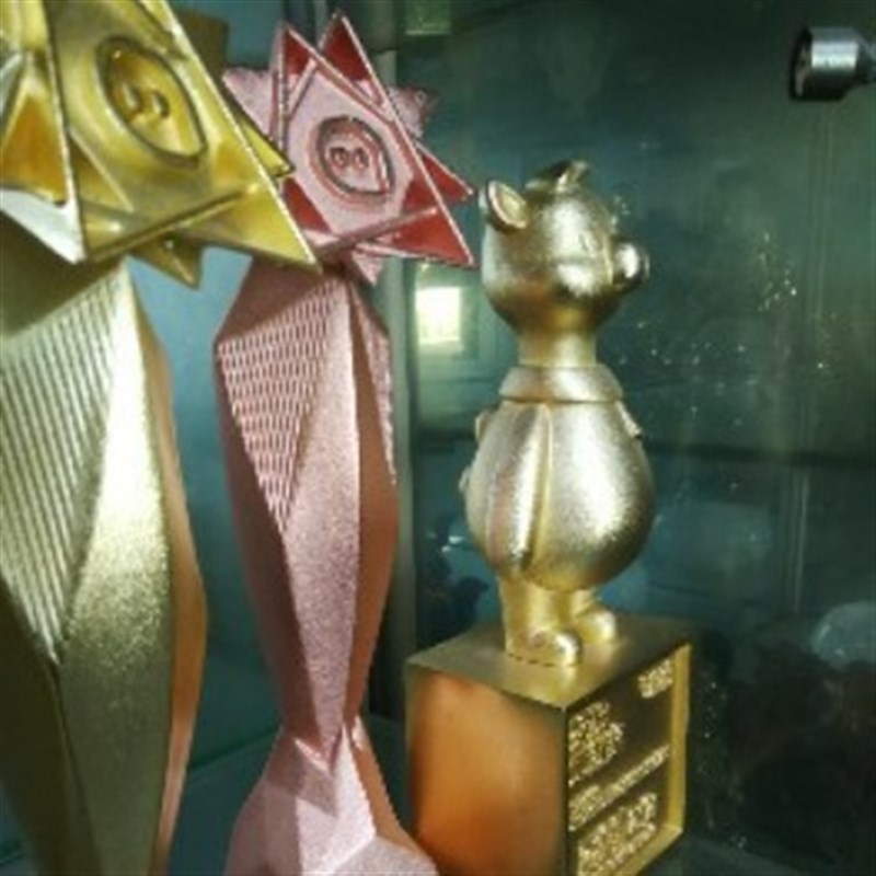 锌合金压b铸铅锡合金浇铸纯铜五金工艺品棱形异形奖杯摆件金属礼