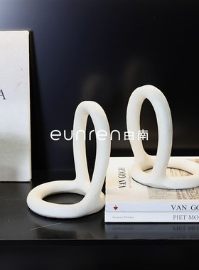 现代简约创意环形树n脂书档书靠样板房售楼处书房书桌装饰品摆设