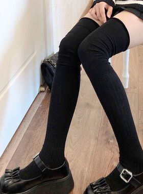 风配袜中筒的美拉德袜子女春秋白色堆堆短靴子黑色膝小腿袜及靴袜