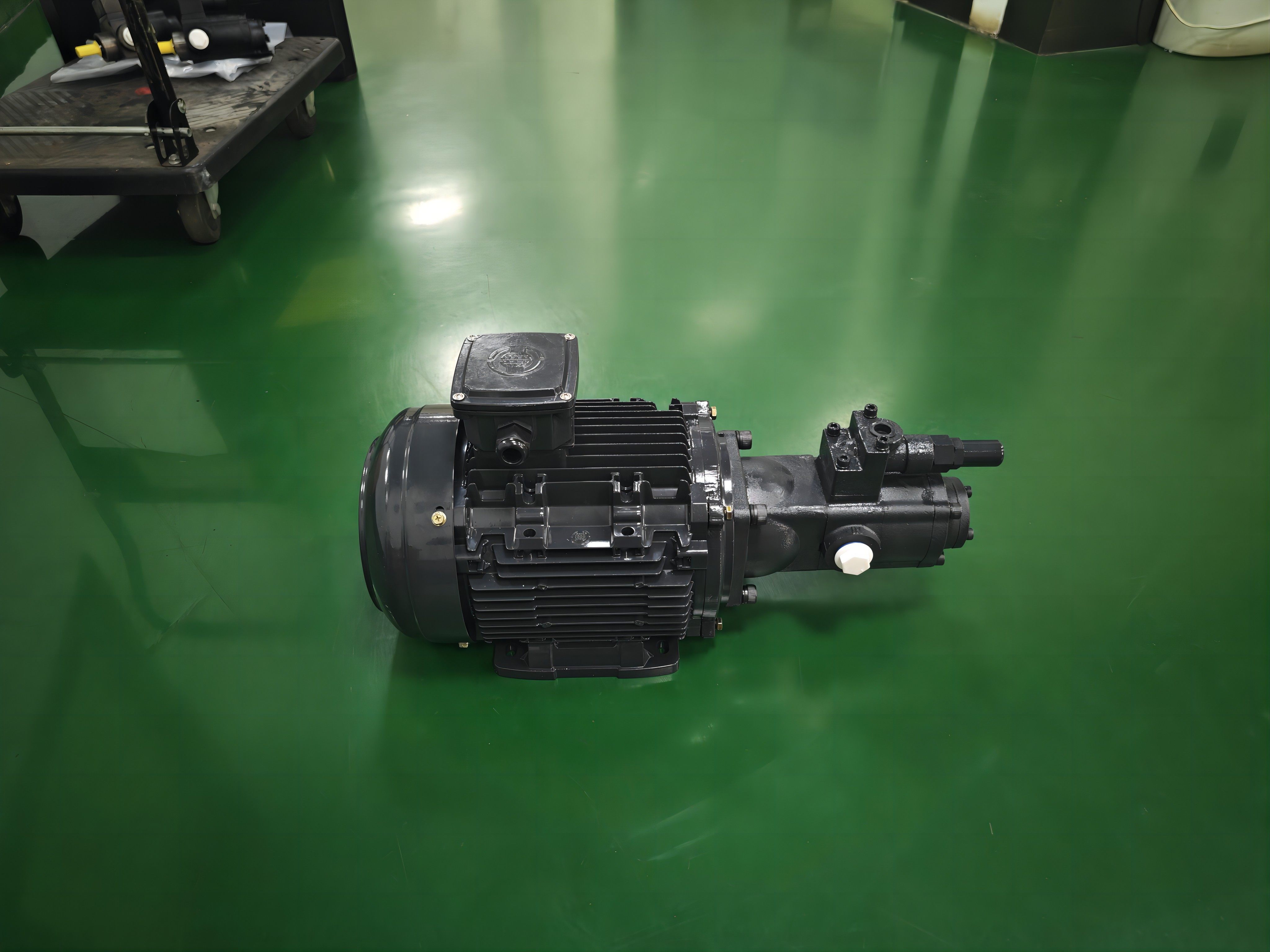 ATP-220HA机床高压30公斤切削液泵亚隆同款216CNC中心出水冷却泵