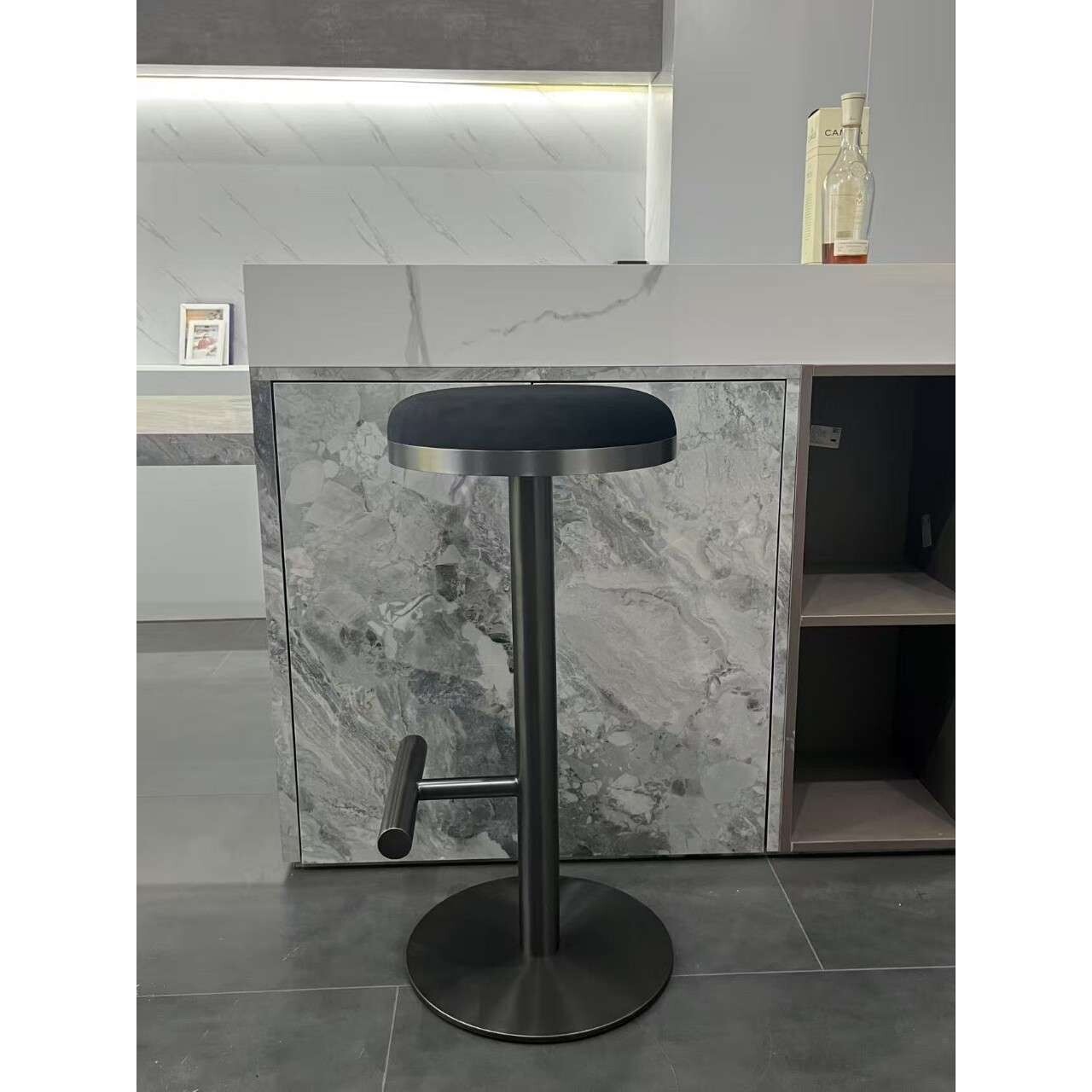 创意简约餐厅铁艺高脚凳个性酒吧咖啡吧台凳子饭店酒吧休闲吧椅
