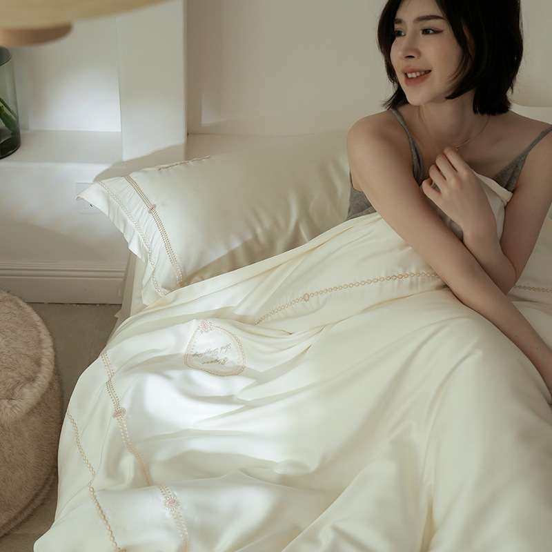 茜茜公主A类60S进口兰精天丝刺绣四件套丝滑夏季冰丝被套凉感床品