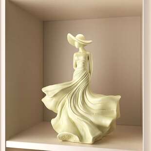 奶油风春风魅影人物艺术摆件感雕塑客厅书房玄关酒柜家居饰品