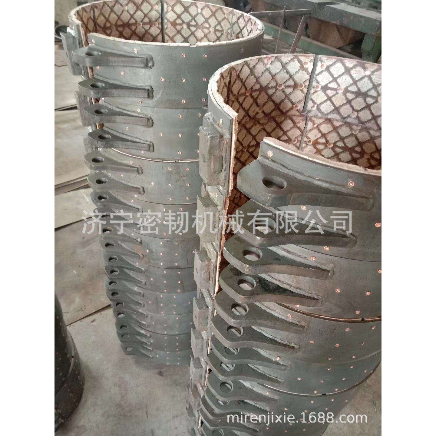 推土机全车配件SD16/DH17液压型推土机刹车片制动带154-