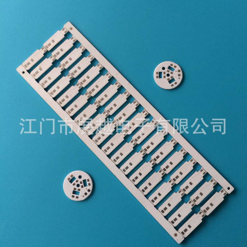 LED蜡烛灯铝基板水晶灯吊灯三插灯车灯单双面板电路板生产厂家