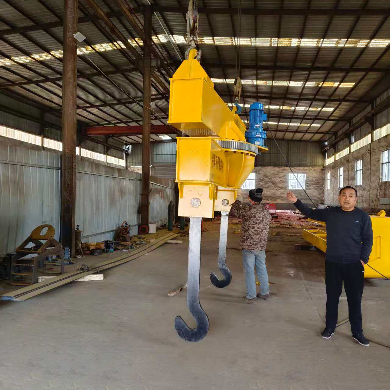 自动旋转钢卷吊具 电动旋转吊具起重旋转吊钩 行车吊车吊索具吊具