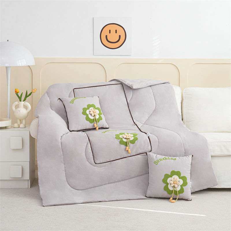 小清新花朵抱枕被子两用车载靠垫被折叠二合一枕头被沙发午休被,玩具/童车/益智/积木/模型,遥控车升级件/零配件,淘宝优惠券,粉丝福利购,淘宝优惠卷