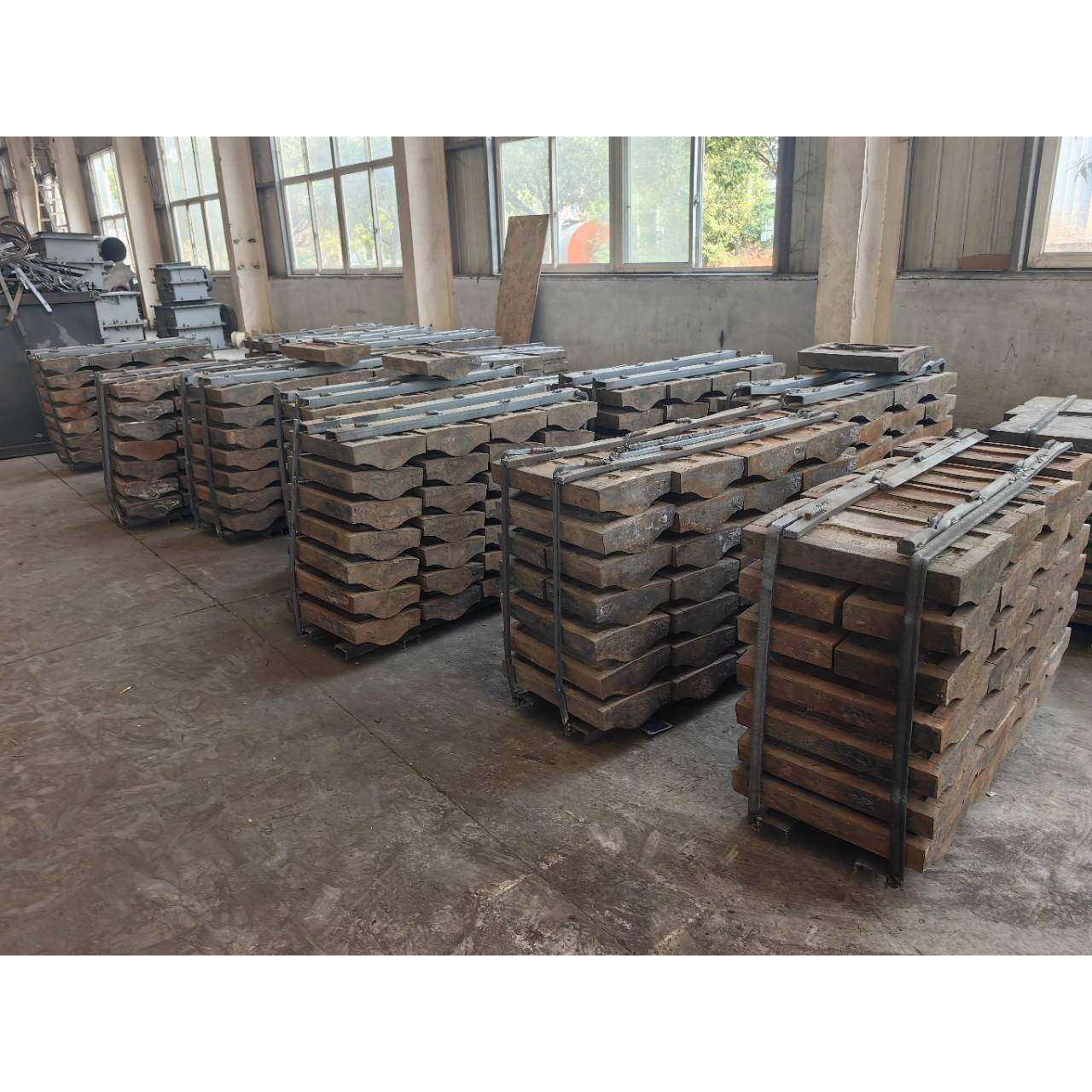 节能轴承球磨机高锰合金衬板研磨机矿石磨粉机干磨