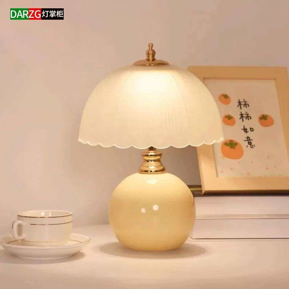 奶油风感轻奢台灯卧室2025床头柜氛围灯结婚创意温馨小夜灯,鲜花速递/花卉仿真/绿植园艺,割草机/草坪机,淘宝优惠券,粉丝福利购,淘宝优惠卷