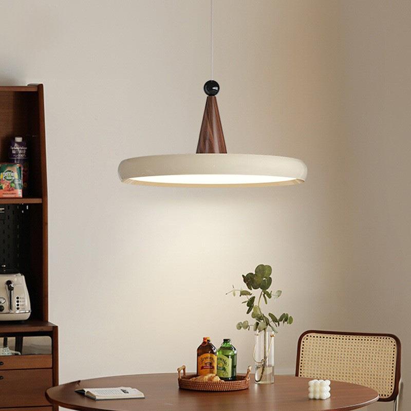 甜筒餐厅吊灯奶油风设计感全光谱饭厅灯简约温馨浪漫中古风飞碟灯