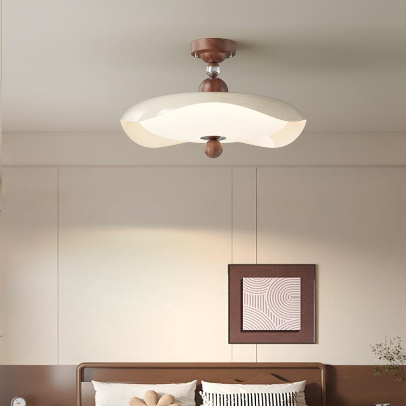 法式奶油风卧室灯半吊灯创意儿童房主卧蛋壳吸顶灯护眼餐厅吊灯