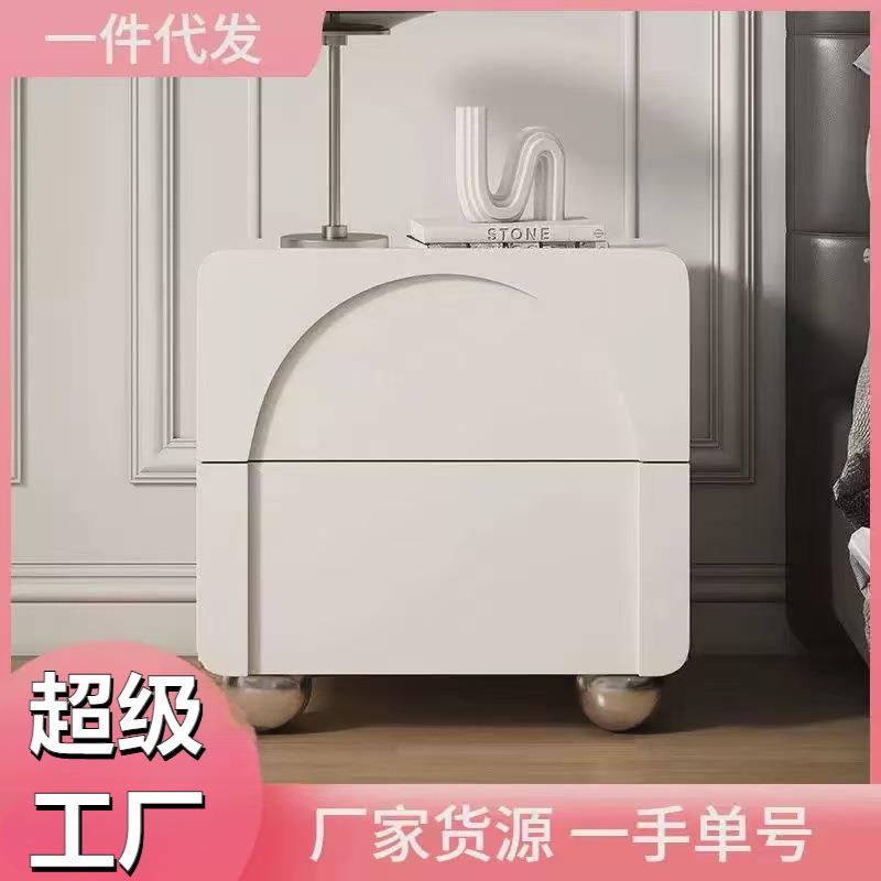 小型实木床头柜现代简约轻奢床边收纳柜整装奶油风床头柜卧室家用