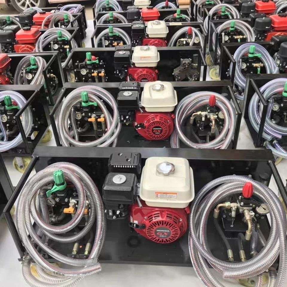 CH-M40双组份速凝橡胶喷涂机 速凝橡胶沥青喷涂机 液体喷涂设备