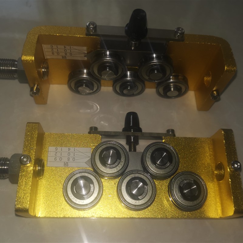 焊丝调直器 桶装焊丝校直器 CO2焊丝矫直器 机器人.焊接调直器