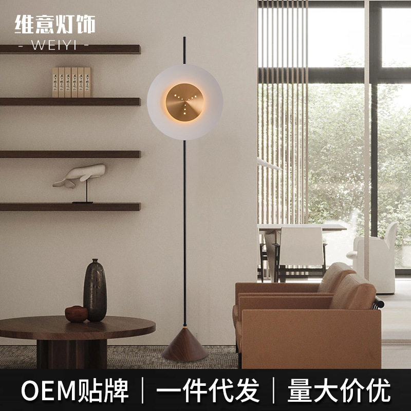 新款圆形北欧简约落地灯设计师卧室床头灯创意艺术铁艺电镀床头灯