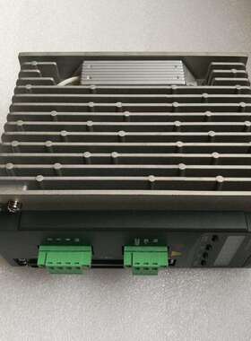 流伺服驱动器 QS7AA020M 200-230V AC 1PH 50/60Hz